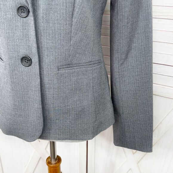 Banana Republic Pinstripe Two Button Blazer Jacket Grey Size 6 - Picture 6 of 14